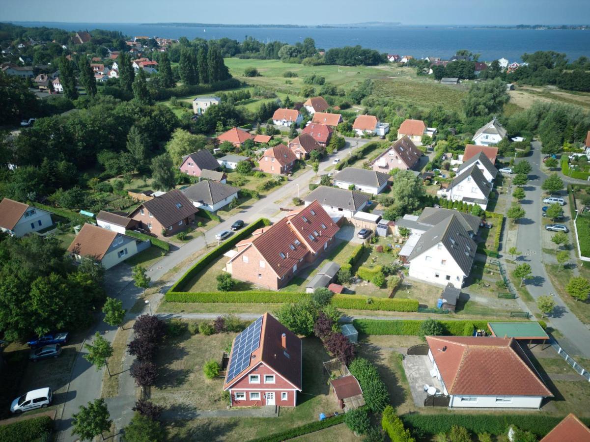 Spatzenkoje Wiek auf Rugen Bagian luar foto